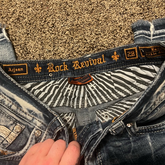 High Rise Rock Revivals💥 - Picture 4 of 4